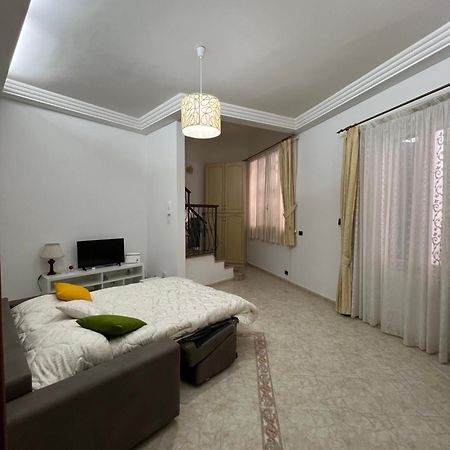 Barbi'S House Bed & Breakfast เนเปิลส์ ภายนอก รูปภาพ